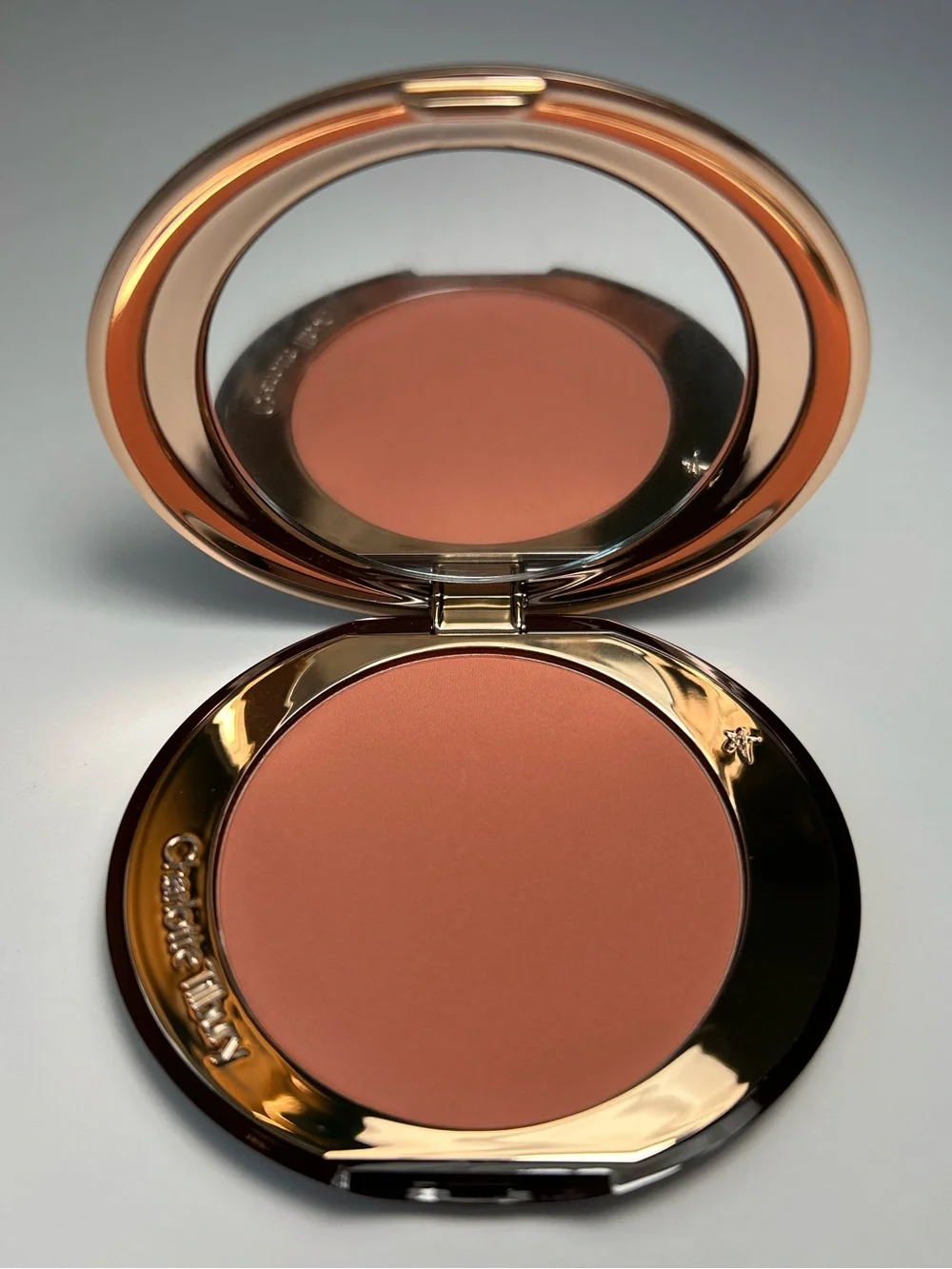Charlotte Tilbury •brand new